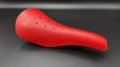 NOS &Sigma;έ&lambda;&alpha; SMP Selle Old School Seat with Guts Red - Made In Italy