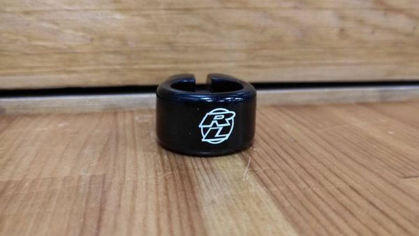 NOS &Sigma;&phi;&iota;&chi;&tau;&eta;&rho;ά&kappa;&iota; &Nu;&tau;ί&zeta;&alpha;&sigmaf; Redline Seat clamp 25.4mm Black